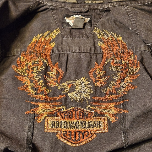 Harley Davidson Embroidered Flame Eagle Black Denim Button Down Shirt Small Y2K - Picture 11 of 13